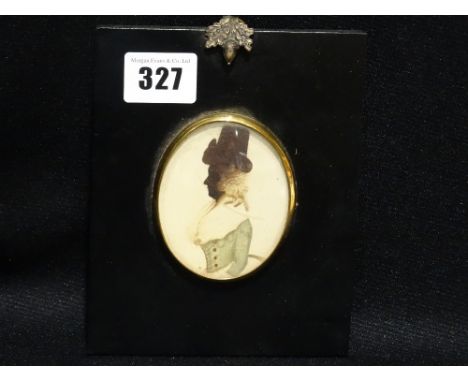     An Early 19th Century Portrait Silhouette Of A Lady In An Acorn &amp; Oak Leaf Frame
