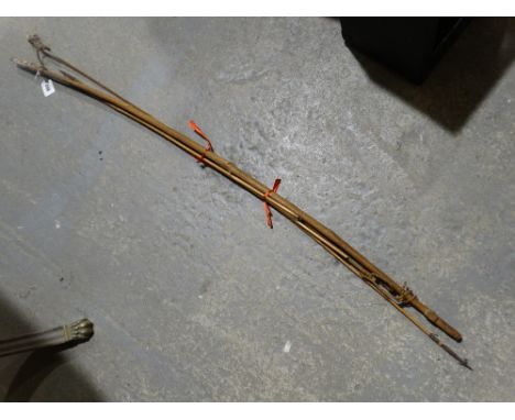     A Bamboo Archery Bow &amp; Arrows                                                   