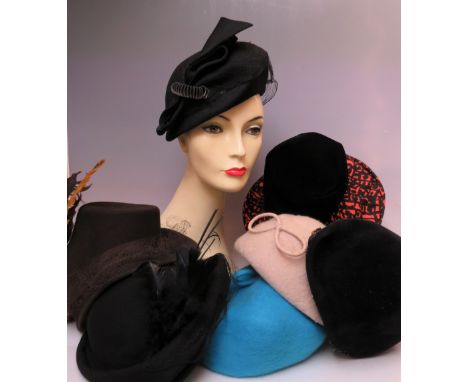 A COLLECTION OF VINTAGE LADIES HATS, various styles and periods to include 1940s and later examples, labels include Harrods, 