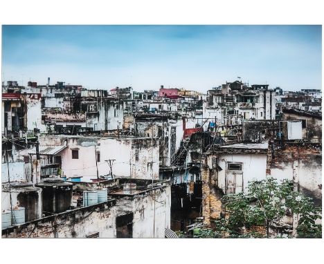 Fotoprint Stefan Gröppergeb. 1971 Wiesbaden "La Habana - La Guarida Rooftop" 2008 verso u. re sign. u. dat. Gröpper Exemplar 