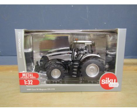 Boxed Siku 1:32 scale die-cast Case IH Magnum 370 CVX tractor. Model No 4489