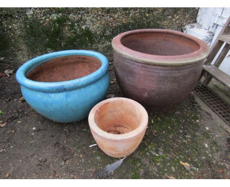 3 Ceramic garden pots. Largest H37cm approx&nbsp;