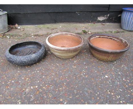 3 Ceramic garden pots. Largest H17cm approx&nbsp;