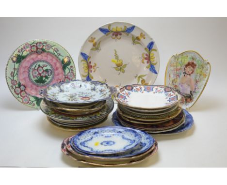 Mixed plates, makers to include: Maling. Aynsley. Arcadia. Samuel Radford. Crown Devon, Minton, Coalport and others.