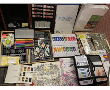 PIGEONHOLE OF ARTISTS RELATED MATERIALS, SKETCH PADS, PAINTS