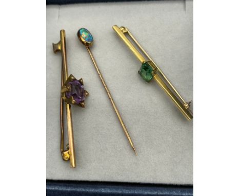 Antique 9ct gold bar brooch set with a star consisting of large Amethyst stone and seed pearls, Antique Gold bar brooch set w