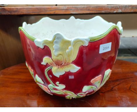 Art nouveau flower pattern planter . 