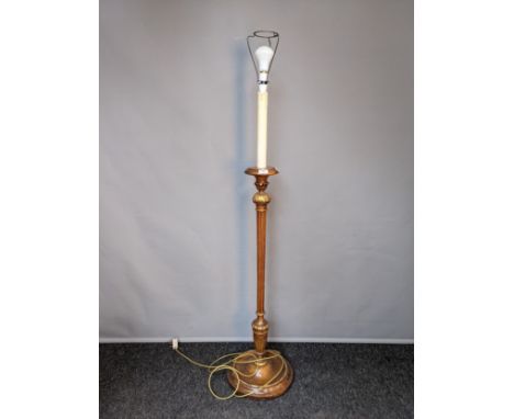 Antique style floor standing lamp (139cm) 