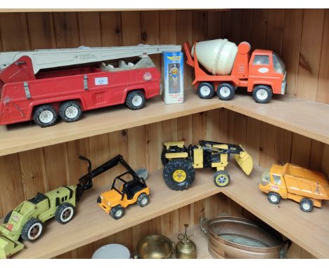 Selection of collectable toys tonka vehicles includes fire engine etc. 