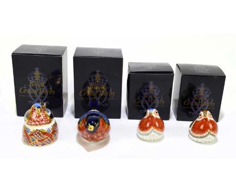 ROYAL CROWN DERBY; four animal form paperweights modelled as birds, to include ‘Chaffinch Nesting’, ‘Anniversary Robin’, ‘Roy