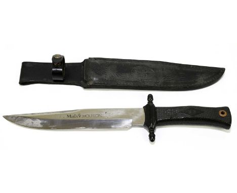 MUELA MOUFLON; a Spanish hunting knife fitted in leather scabbard.