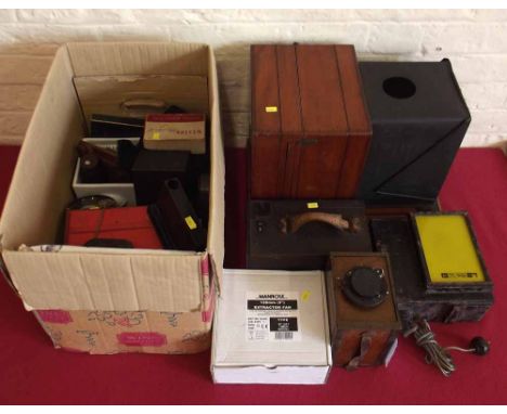 Large Mahogany cased enlarger, Kodak box camera and variouslenses, 3 weston light meter, measuring glasses, dishes and safe l