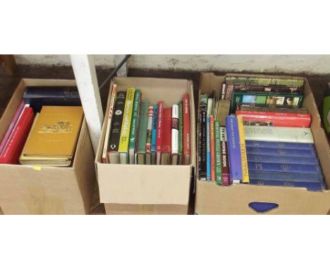 Three boxes of books relating to horses, horse racing, hunting and country pursuits. Condition report: see terms and conditio