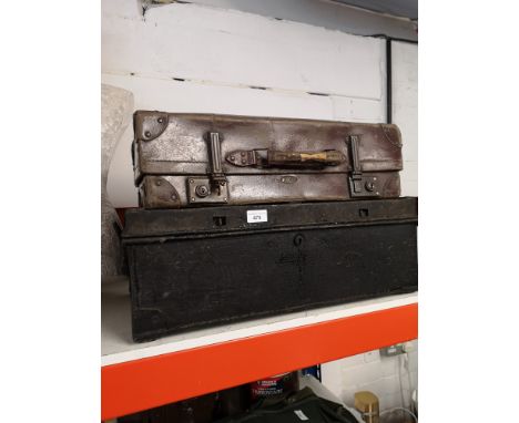 Old wooden tool trunk together with suit case. 