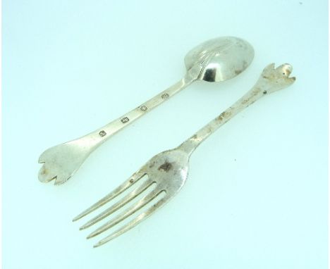 A "James II" style silver 'Trefid' Spoon and Fork set, by Francis Howard Ltd, hallmarked Sheffield, 1965, approximately 5½in 