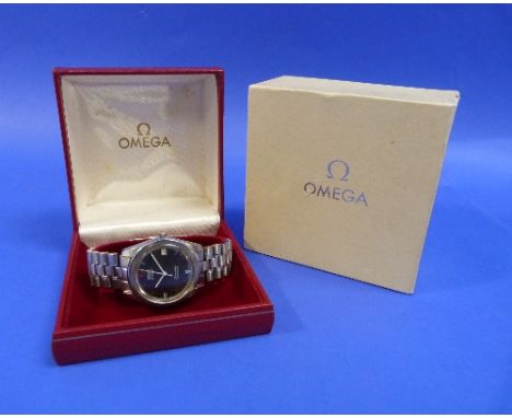 A vintage Omega Seamaster Electronic Chronometer F300hz gentleman's Wristwatch, stainless steel, on corresponding flexible br