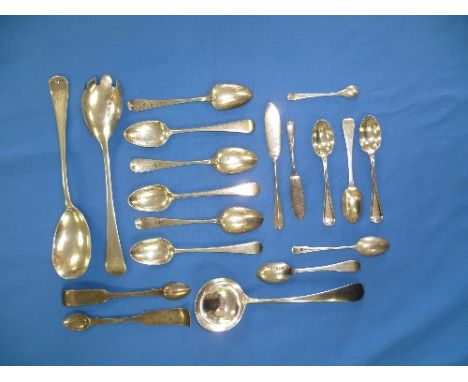 A George V silver Salad Fork and Spoon, hallmarked Birmingham, 1932, Old English pattern, initialled "W", 8?in (22cm) long, t