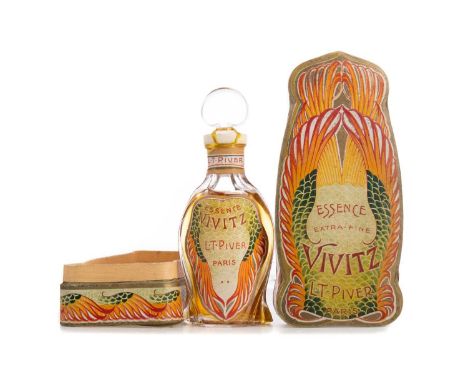 ART NOUVEAU - ESSENCE VIVITZ BY L.T. PIVER, PARIS,comprising unopened perfume bottle and stopper, 12.2cm high, in fitted case