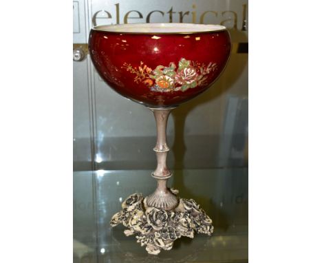 A CARLTONWARE OR CROWN DEVON RED LUSTRE BOWL WITH PRINTED AND ENAMELLED FLORAL DECORATION TO THE EXTERIOR, iridescent white g