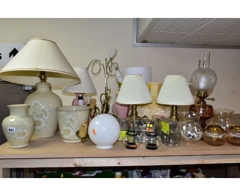 A GROUP OF TABLE LAMPS, LIGHT FITTINGS, LAMPSHADES AND CANDLE HOLDERS, to include a Denby Daybreak pattern vase, planter and 