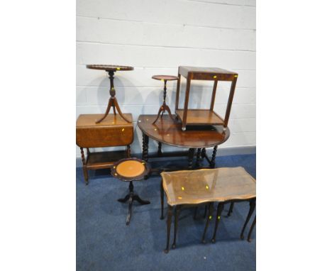 A SELECTION OF OCCASIONAL FURNITURE, to include an oak gate leg table, open length 134cm x closed length 49cm x depth 110cm x