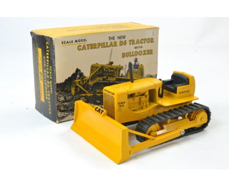 Ertl 1/24 Diecast Construction Issue comprising Vintage Caterpillar D6 Tractor with Bulldozer. With pivoting drawbar. General