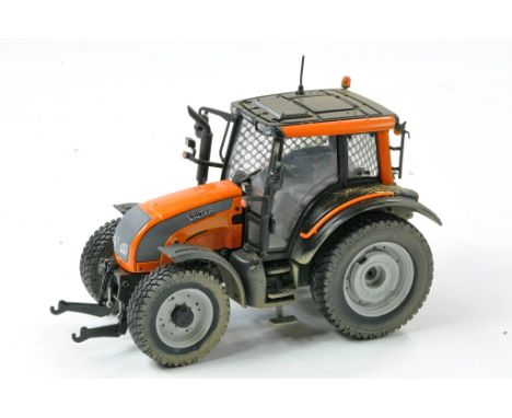 Universal Hobbies 1/32 Code 3 - Weathered and Modified issue comprising Valtra Kommunal Tractor. Appears very good to excelle
