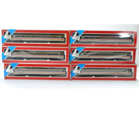 Six Lima Model Railway 00 Gauge Intercity Pullman Coaches. Look to be without significant fault with boxes. 