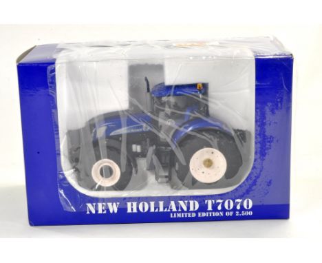 ROS 1/32 model farm issue comprising New Holland T7070 Blue Power Tractor. Limited Edition of 2500. Excellent and appears not