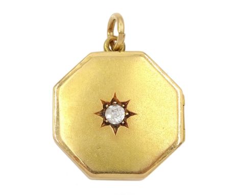 Early 20th century 18ct gold octagonal hinged locket, set with a single old cut diamond, Chester 1914, diamond approx 0.10 ca