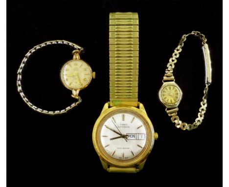 Timex gentleman's gilt and stainless steel automatic wristwatch, with day/date aperture, on expanding bracelet and two 9ct go