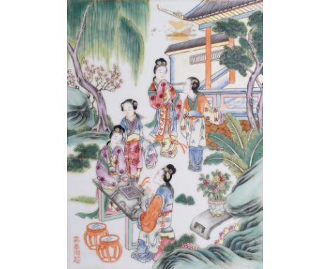 Chinese Art A famille rose porcelain plaque painted with ladies at leisure in garden China, Qing dynasty, late 19th-ealry 20t