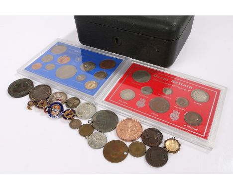 Coins and medallions, to include two Coinage of Great Britain sets, South Africa coins, Re Strick Waterloo, Tokens, British E