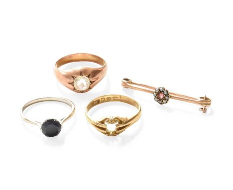 A Small Quantity of Jewellery, including an 18 carat gold vacant ring mount, finger size S1/2; a colourless solitaire ring, u