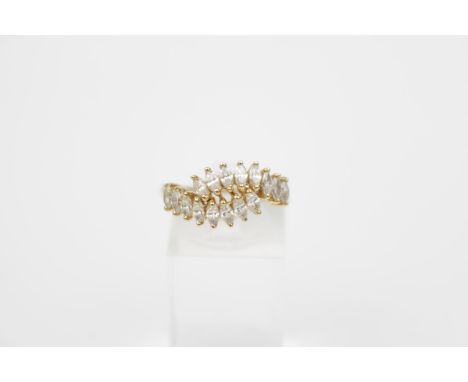 14ct Gold Ladies CZ Set Dress ring 3g total weight Size P 