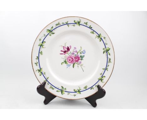 Royal Worcester Fine Bone China 'Sheridan' Pattern dinner set comprising of 12 Dinner plates, 12 Side Plates, 12 Dessert plat