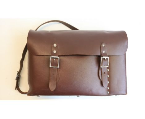 Brown leather rivetted heavy duty British Rail guards/crew bag with shoulder strap and BR double arrow to front in excellent 