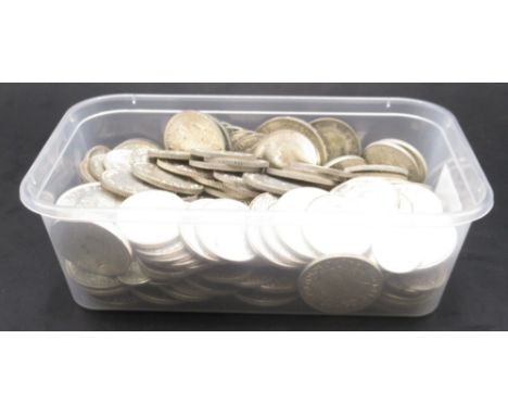 Collection of Post-1920/Pre-1947 GB Crowns, Half-Crowns, Shillings, Six Pences, etc. (gross 66.1ozt)Shipping £28.00 plus vat 