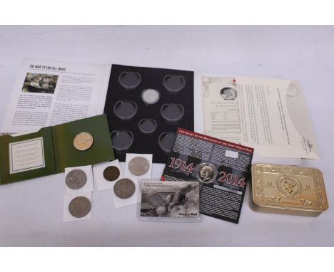 A COLLECTION OF WORLD WAR I COINS TO INCLUDE A CENTENARY OF THE BEGGINING OF THE FIRST WORLD WAR £5 COIN  AND MEDALLION, A TI