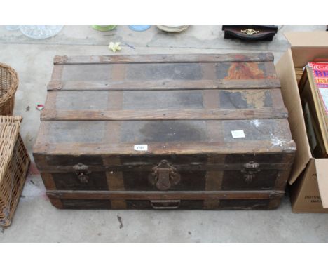 A VINTAGE WOODEN BANDED TRAVEL TRUNK 