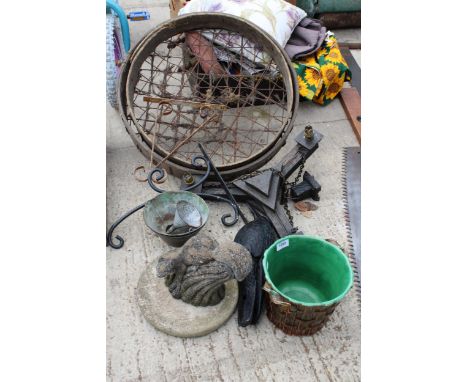 AN ASSORTMENT OF ITEMS TO INCLUDE A DECOY CROW, A PLANTER AND CONCRETE GARDEN FIGURE ETC 