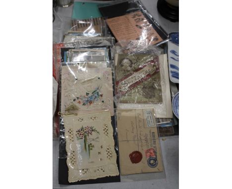 A COLLECTION OF VINTAGE GREETINGS CARDS, POSTCARDS, ADVERTISING, ETC 