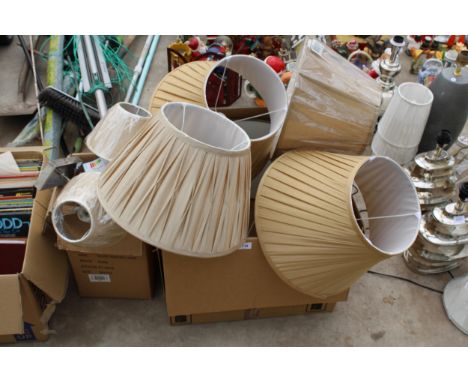 AN ASSORTMENT OF LIGHT FITTINGS AND LAMP SHADES ETC 