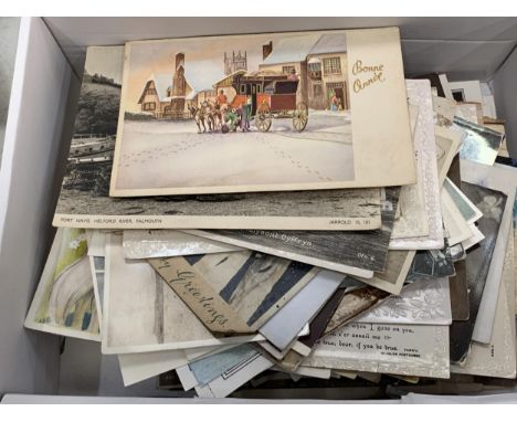 A COLLECTION OF VINTAGE POSTCARDS AND GREETINGS CARDS 