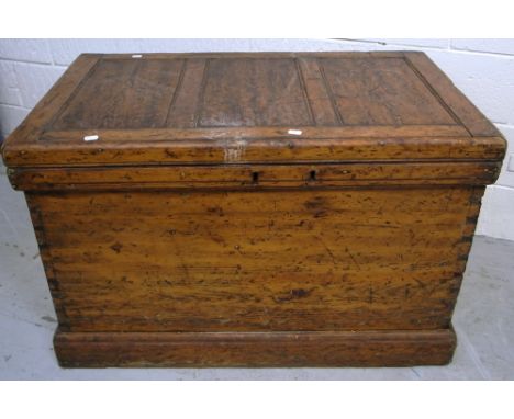 A large carpenters chest with vintage tools to include wooden planes, chisels, hammers and an A. Mathieson & Son Glasgow and 