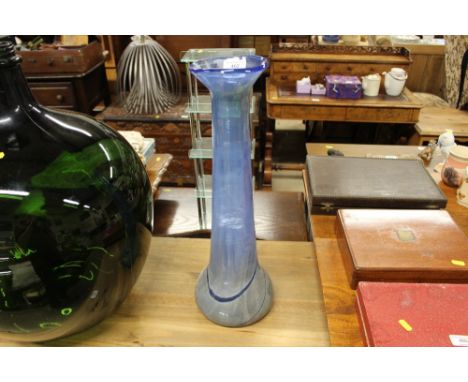 A blue Art Glass vase 