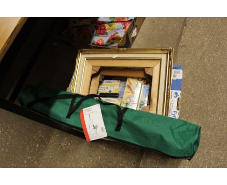 A box of artists items and an easel 