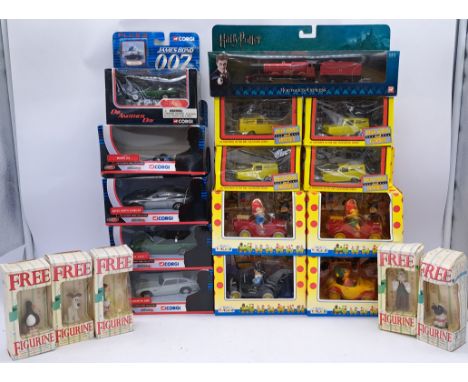 Cogri, Lledo and similar a boxed TV/Film related vehicles, to include; TY06901 - Aston Martin DB5, HPT0434003 - Hogwarts Expr