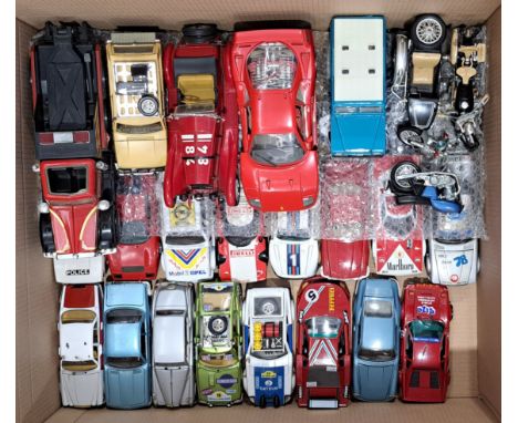 Polistil, Bburago and similar, a unboxed Large Scale group comprising of 1:24 Scale and similar, to include Bburago 0102 Pors