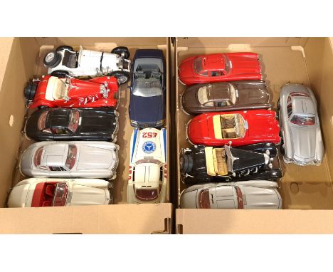 Bburago, Maisto &amp; Similar, a unboxed Group of 1:18 Scale Mercedes-Benz Vehicles. Although unchecked for completeness cond